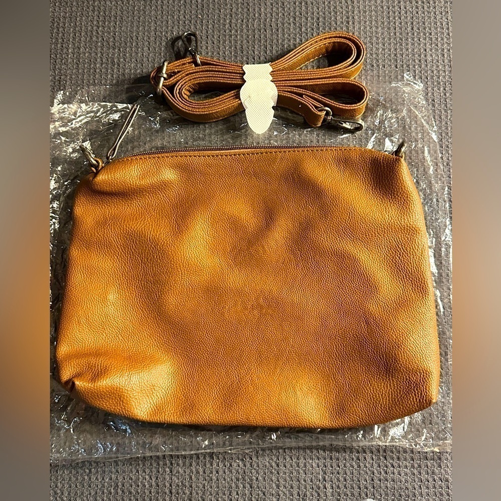 Joy Clutch OR Crossbody NWT Normcore Classic Preppy